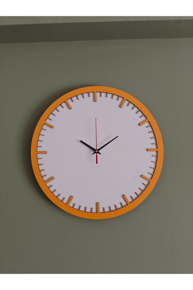 Modern Minimal Duvar Saati 40 cm – Dekoratif Şık Tasarım – Sessiz Mekanizma – Turuncu Çerçeve