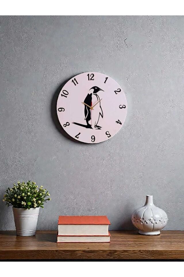 Penguen Figürlü Minimal Duvar Saati – Modern Dekoratif Tasarım, Sessiz Mekanizma