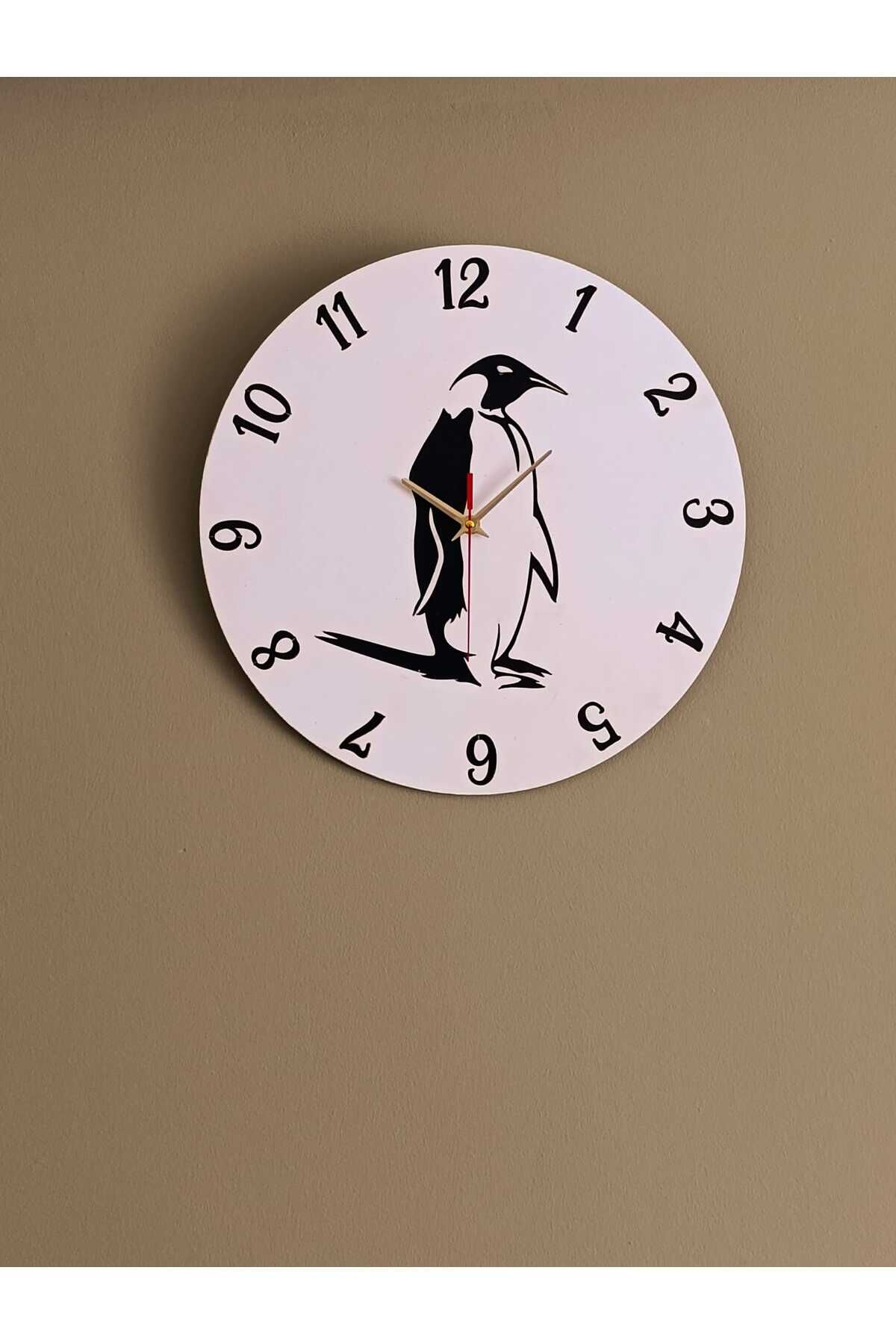 Penguen Figürlü Minimal Duvar Saati – Modern Dekoratif Tasarım, Sessiz Mekanizma