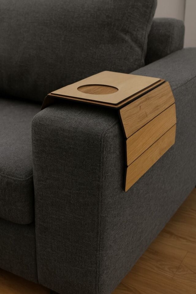 Ahşap Kolçak Organizer Bardaklıklı MDF Kol Dayama – 45x25 cm – Kaymaz Tabanlı