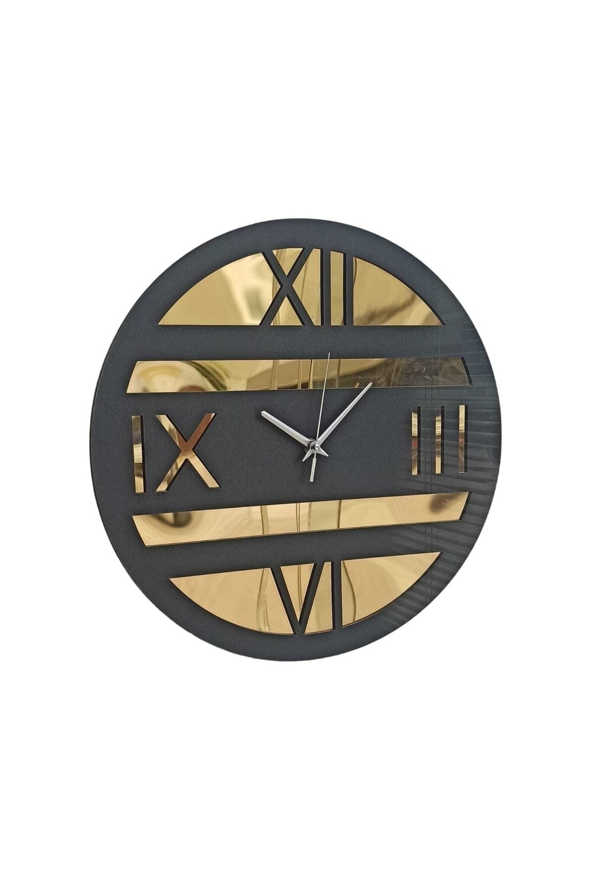 Dekoratif Pleksi Detay Roma Rakamlı Duvar Saati