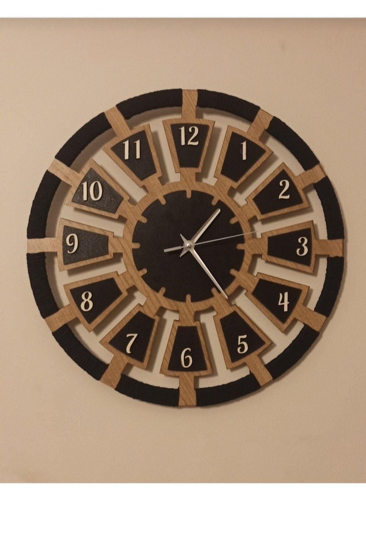 Dekoratif Duvar Saati
