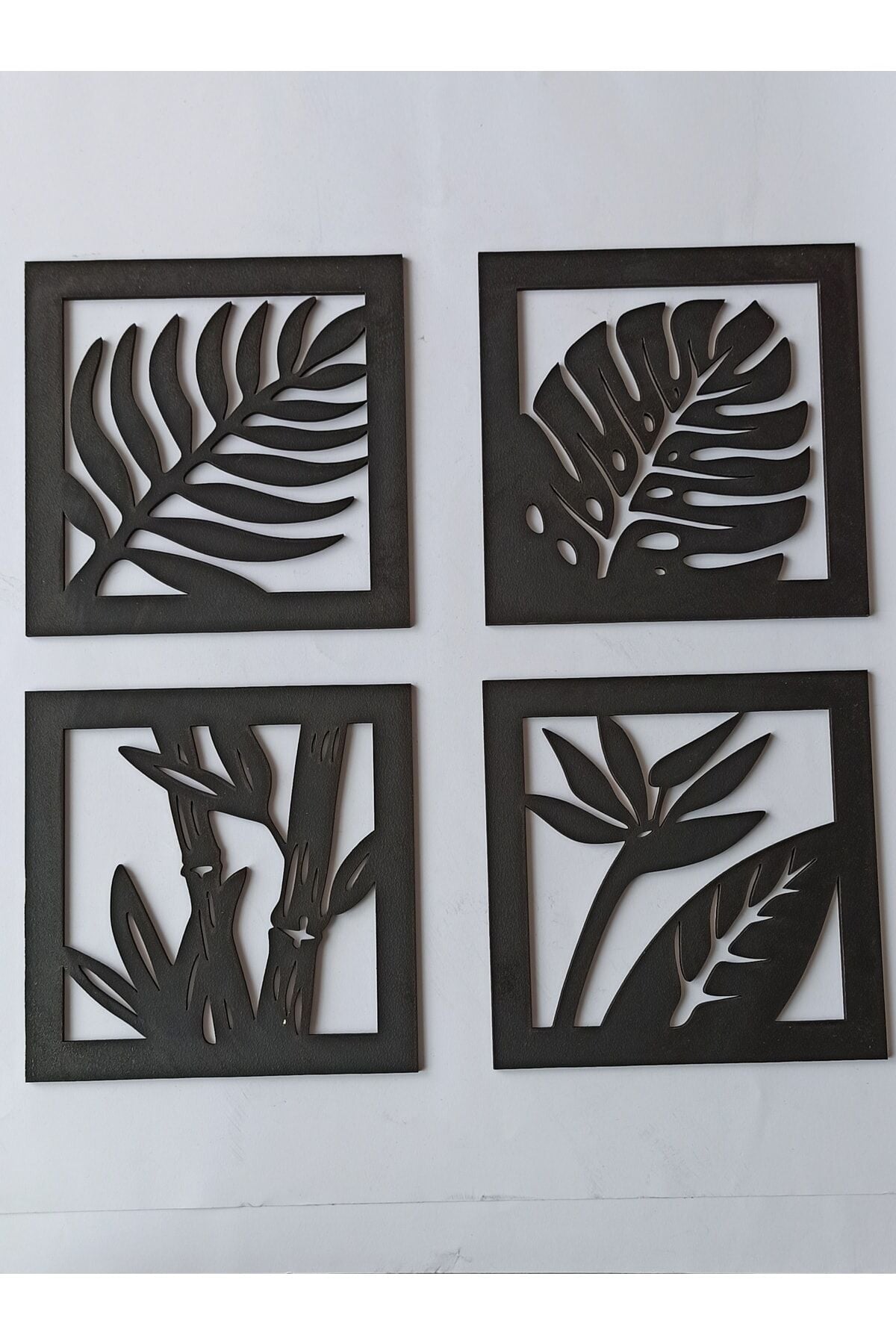 Dekoratif Yaprak Figürlü Duvar Süsü